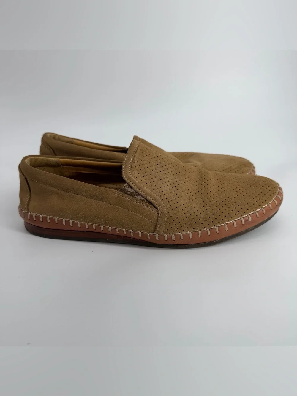 Trask Mens Tan Suede Slip On Loafers Perforated Shoes Size 9M